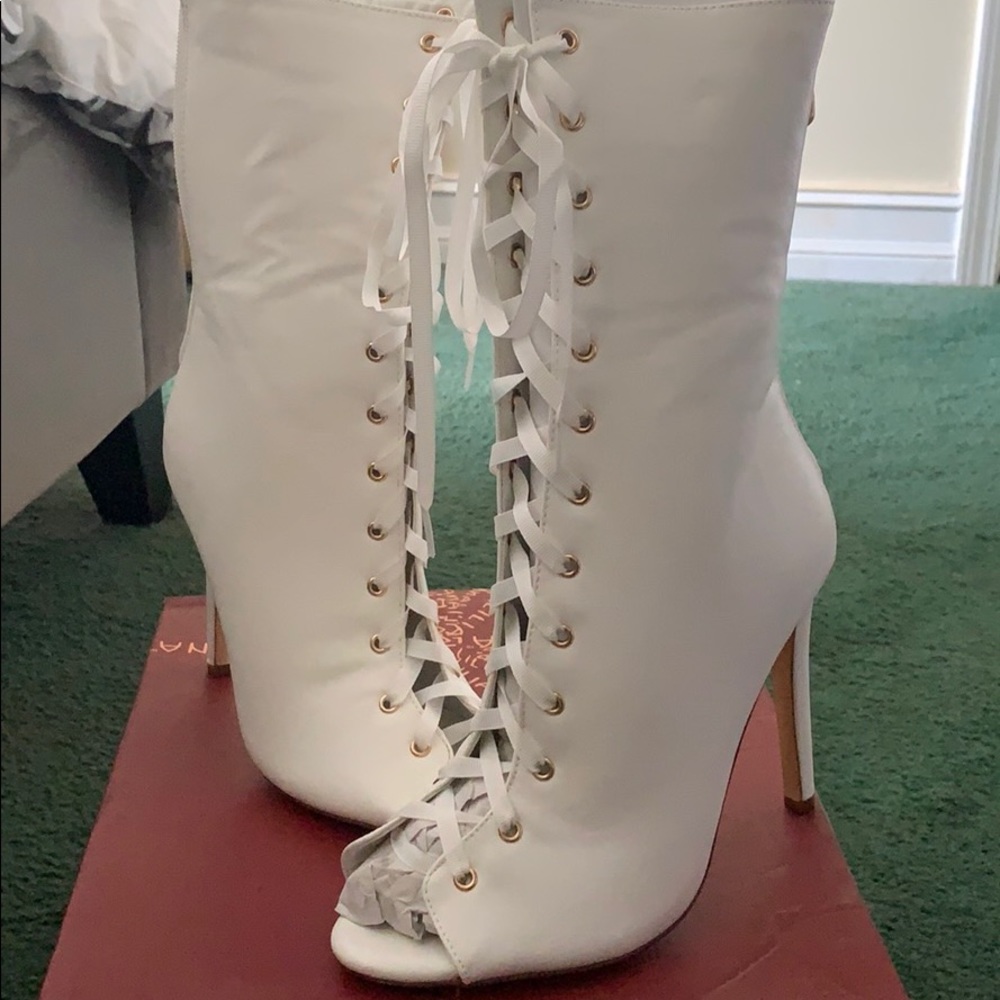 White Boots Lace Up